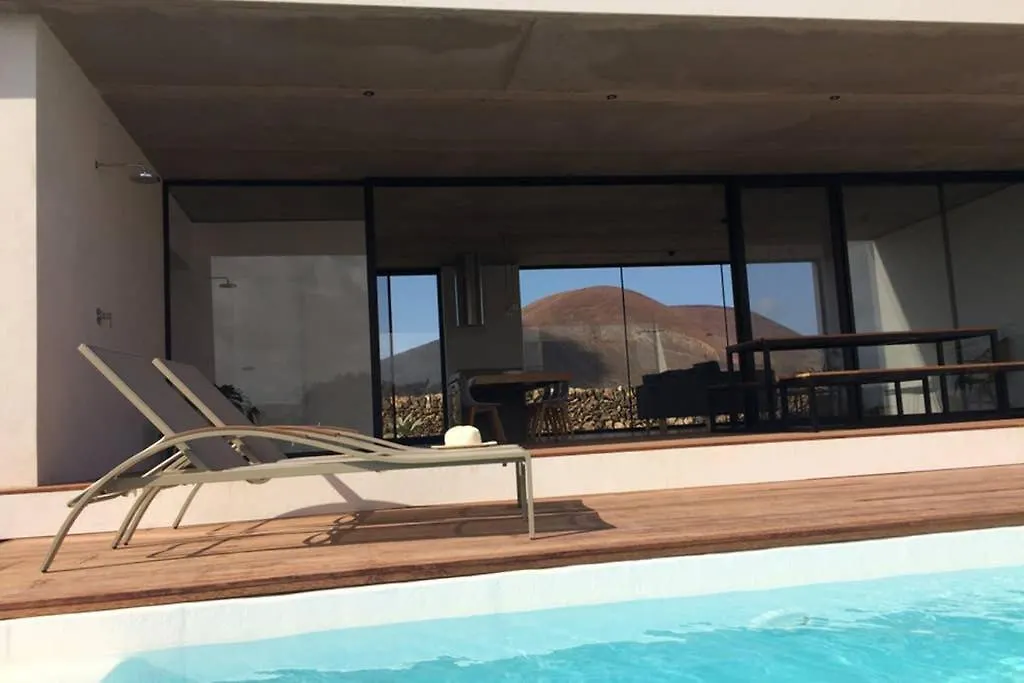 Minimalist House With Volcano View & Heated Pool Villa Lajares
